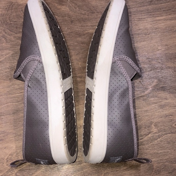 Koolaburra by UGG size 7.5 slip on loafers - Picture 4 of 9